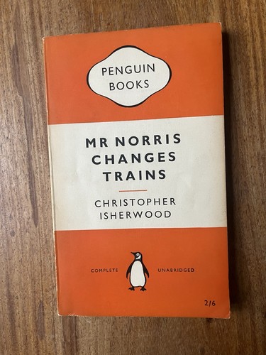Norris changes trains - mr,