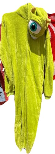 Mike wazowski one piece - wazowski,