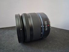 Samsung NX 18-55mm III OIS Lens with UV filter & hood