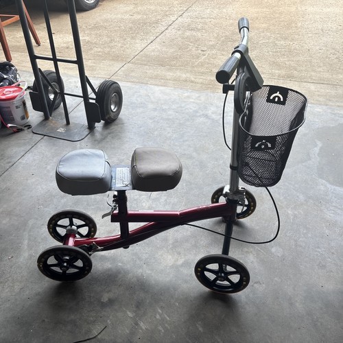 Deluxe roscoe steerable knee - deluxe,
