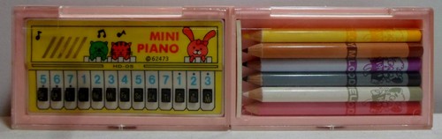 Melody vtg mini piano in - melody,