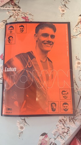 Luton town barnsley - luton,