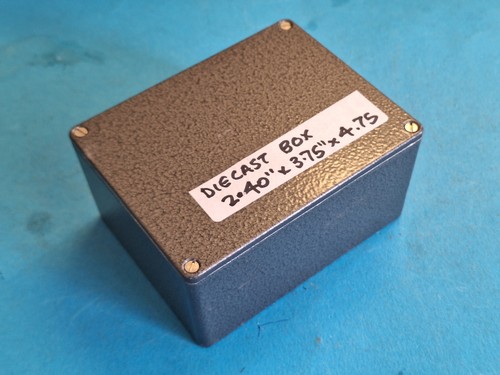 Diecast box x 3 75 - diecast,