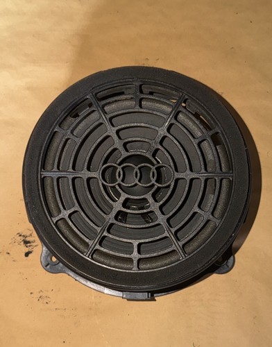 Audi door speakers - audi,