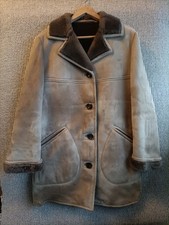 VINTAGE SHEEPSKIN COAT WOMENS