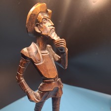 wooden don quixote statue 