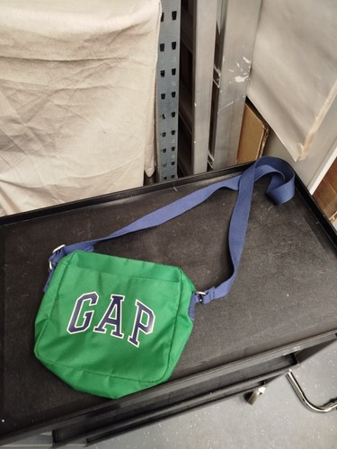 Gap arch logo crossbody - gap,