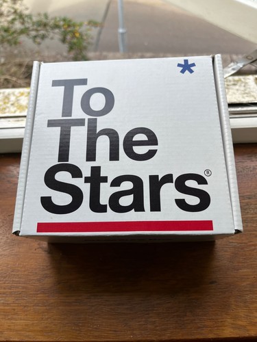 The stars adventure box as - to,