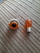 FORD MONDEO MK4 07-11/FOCUS MK2 08-11/KA MK2 RU8 HEADLIGHT INDICATOR BULB HOLDER