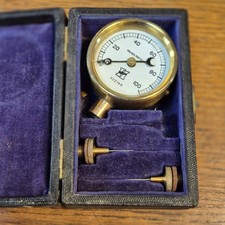 Vintage Needle Pressure Gauge