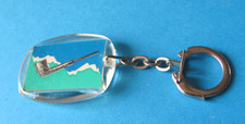 Vintage DR PLUMB'S PIPES Keyring. Good Condition.