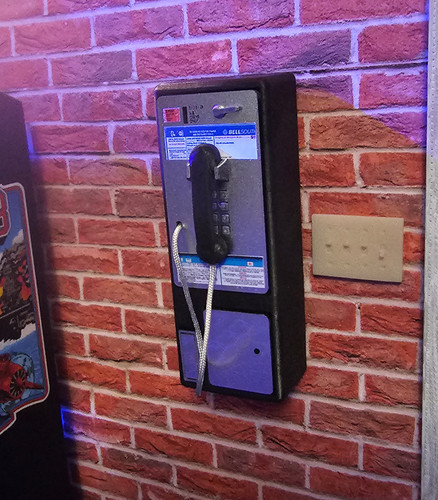 Scale payphone for 12 - payphone, 12"