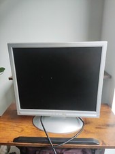 Advent pc monitor 17" LCD vga