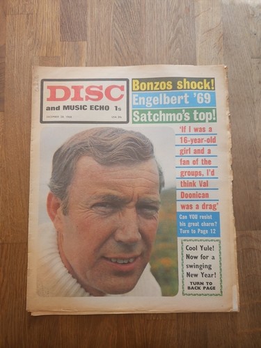 Disc and music echo december - music,