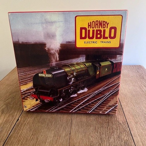 Hornby dublo train - hornby,