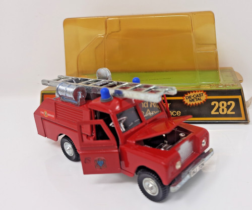 Dinky toys 282 land rover - land,