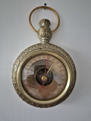 Ota barometer metal vintage - metal,