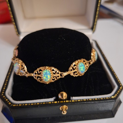 9ct gold cultured opal - gold,