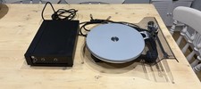 Rega Planar 10 P10 Turntable