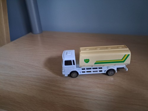 Corgi trucker man tanker not - corgi,