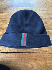Gucci Navy Wool Beanie Hat with Red and Green Stripe Gucci Signature Logo Size M