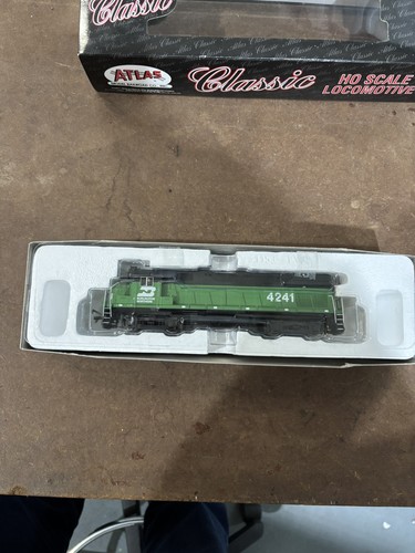 Atlas classic locomotive - atlas, ho