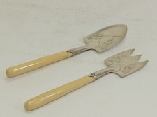 (ref288AC) Antique silver plated and bovine cattle bone handled fork and spade