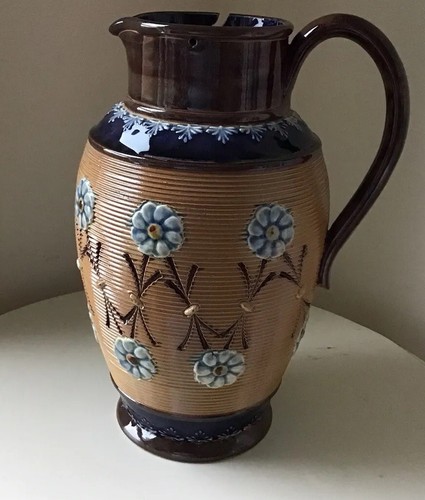 Antique royal doulton - royal,