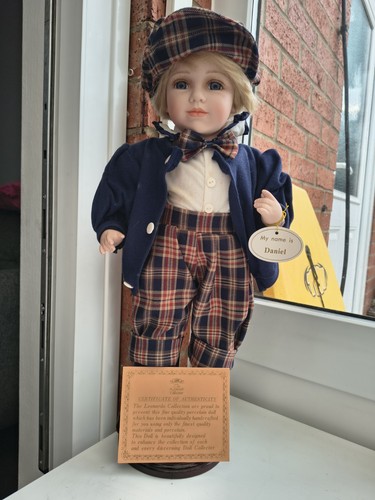 Daniel porcelain doll leonardo - daniel,