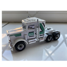 Vintage matchbox 1981 - vintage,