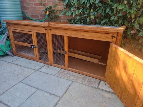 Guinea pig rabbit wooden hutch - guinea, pig/rabbit