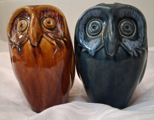 Wellow pottery owls - x, blue