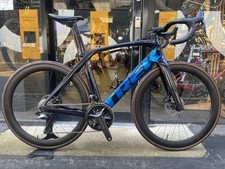Trek MADONE SL7 Shimano Ultegra Di2 12s Disc Carbon 56 Road Bike 2022