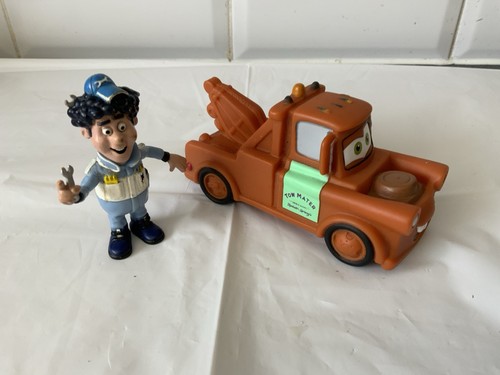 Disney pixar cars tow - pixar,
