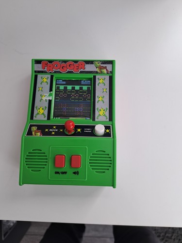 Konami hand held - konami, frogger