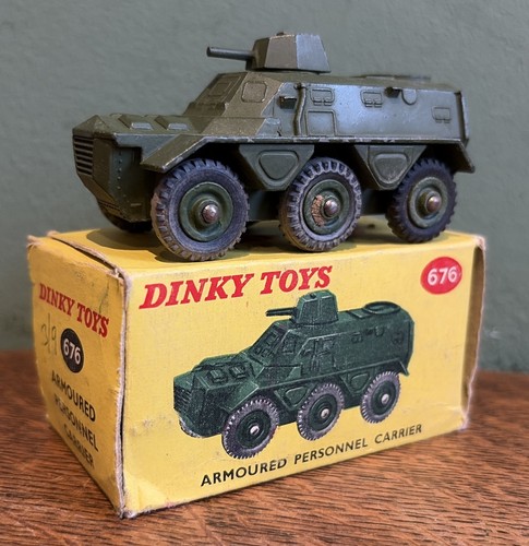 Vintage dinky 676 armoured - 676,