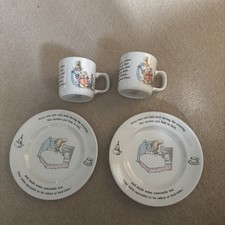 Set Pair Wedgwood Peter Rabbit
