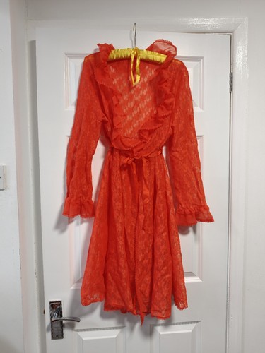 Vintage 1960s golden charm red - vintage,