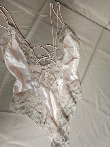 Vintage victoria secret - vintage, victoria’s