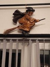 Halloween Vintage Flying Witch