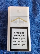 Marlboro Gold White Cigarette