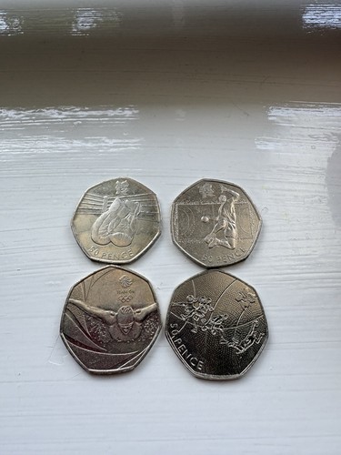 2011 elizabeth 50p team - ii,