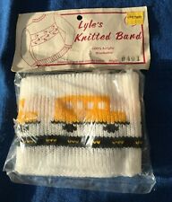 Vintage knitted Band - American School Bus  - Acrylic Knitting addin . Lyles USA