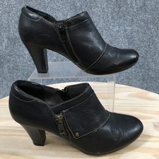Clarks Boots Womens 8 M Casual