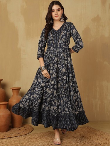 Indian women blue cotton - indian,