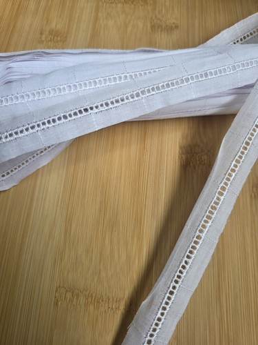 Yards white cotton - 4,