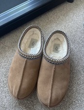 Ugg Tasman Size 7