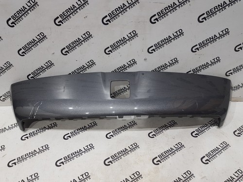 Genuine rolls royce cullinan - genuine, rolls-royce