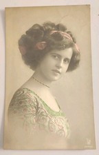 Elegant Woman French Hand