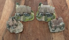 4 Miniature Cottages Houses